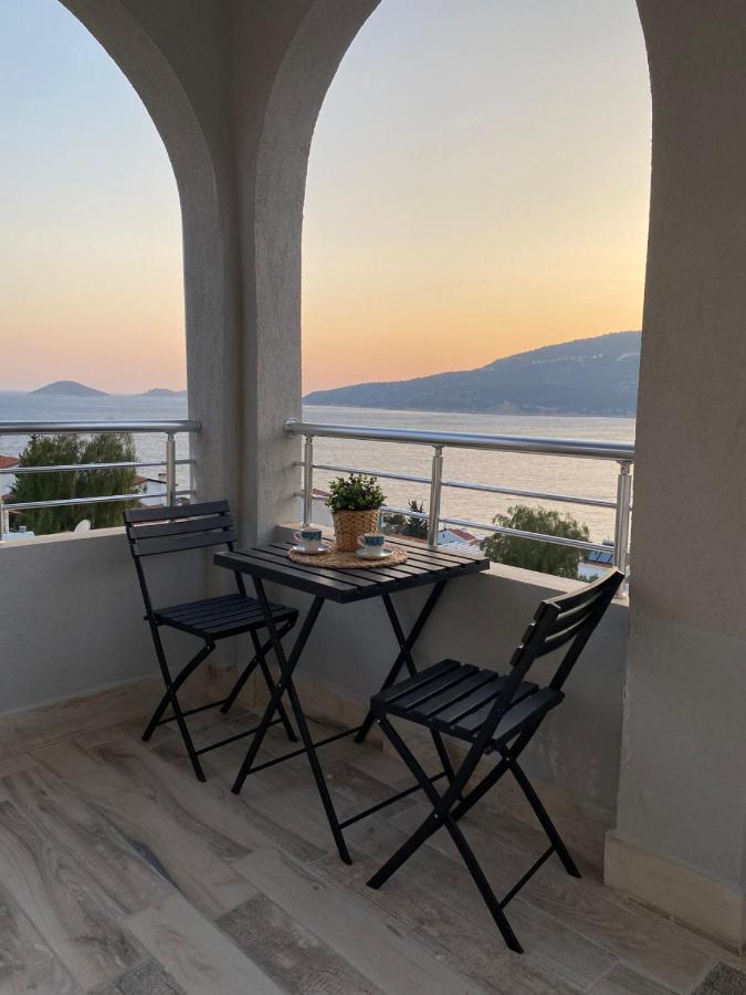 Apartmán Shared Pool Flat Located 3 Min To Beach In Kalkan Exteriér fotografie