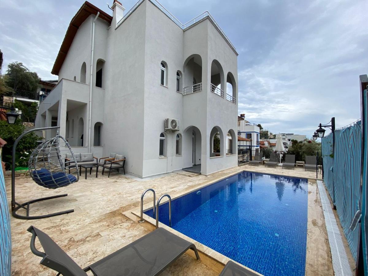 Apartmán Shared Pool Flat Located 3 Min To Beach In Kalkan Exteriér fotografie